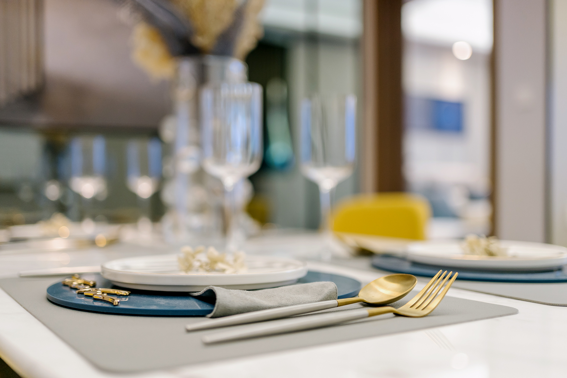 1920x1280_due-guenther_shutterstock_1803182920_web